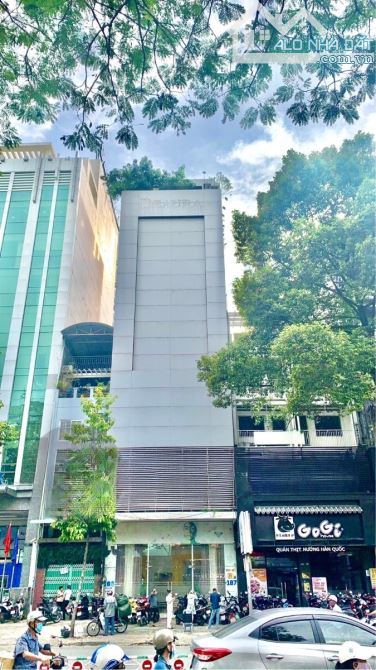 Bán nhà măt tiền Nam Kỳ Khởi Nghĩa, Q.3 - (5,5x20m) - 6 Tầng - HĐT 220 tr/th - Giá 40 Tỷ