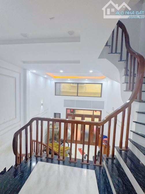 BÁN NHÀ ĐẸP ĐẠI TỪ – 48M/NHỈNH 10 TỶ – NGÕ NÔNG RỘNG.