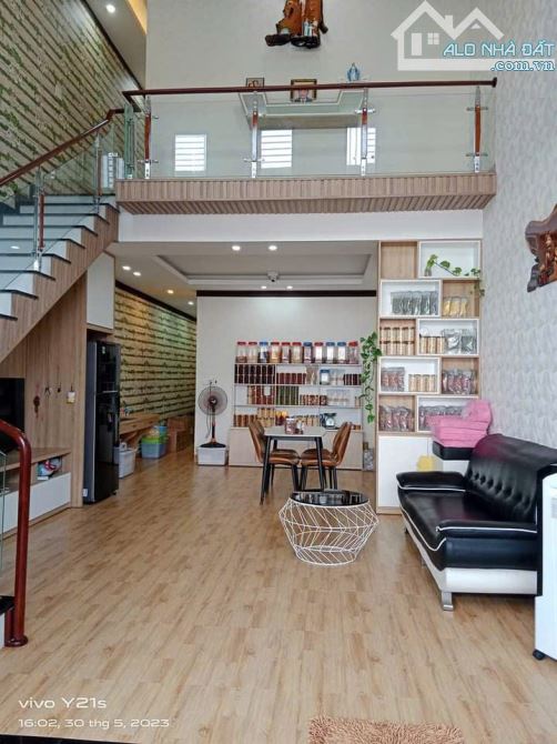 💥Nhà Mê Lửng,TC 5*20m,hẻm Y ngông,nhiều lô  khác