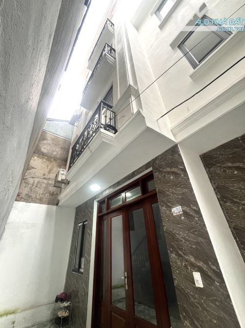 NHỈNH 6 TỶ SỞ HỮU 46M2 -NHÀ 4 TẦNG NGAY NGÃ TƯ CANH- XUÂN PHƯƠNG, GẦN CHỢ VÂN CANH
