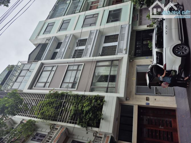NHÀ 6 TẦNG THANG MÁY PHÂN LÔ Ô TÔ ĐỖ CỬA HOÀNG VĂN THÁI THANH XUÂN 45m 14 TỶ