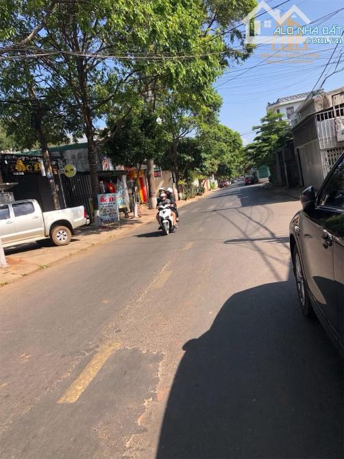NHÀ MẶT TIỀN KINH DOANH ĐƯỜNG CHU VĂN AN, DT: 5x33M