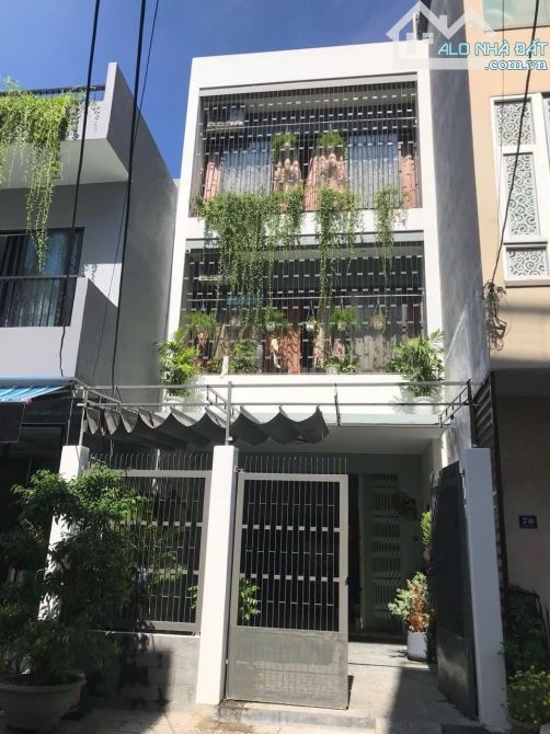 BÁN CĂN NHÀ ĐẸP CÁCH BIỂN MỸ KHUÊ 700m2