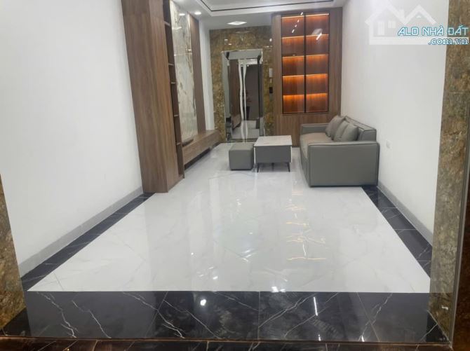 Bán nhà Xuân Thủy – Cầu Giấy 33m², 6 tầng thang máy, full nội thất giá chỉ 10.2 tỷ có TL
