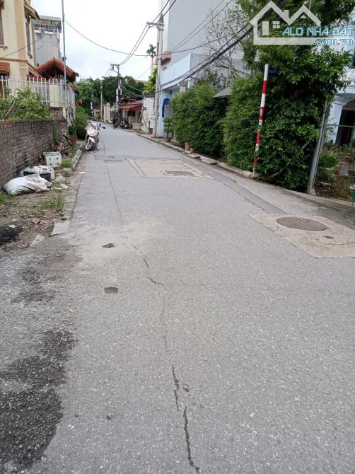 Lô Góc Đông Dư/ Đất 140m, 7m tiền, 14.5 tỷ/ Ô tránh, Xây tòa nhà tuyệt vời