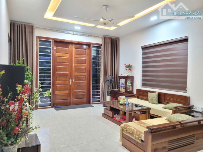 Bán Nhà Biệt Thự  3 tầng Khu đô Thị Cựu Viên Kiến An Hải Phòng, vị trí đẹp giá 14 tỷ