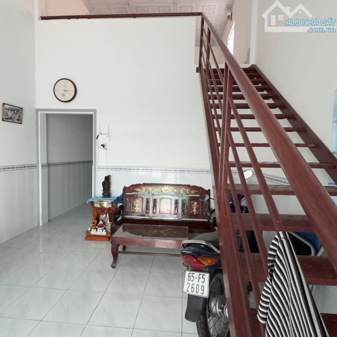 BÁN NHÀ MẶT TIỀN Đ.TRẦN QUANG DIỆU NỐI DÀI LỘ ĐÔNG ĐÚC DÂN CƯ THÍCH HỢP Ở & KINH DOANH