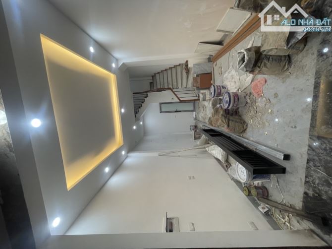 Nhà đẹp mới tinh Quan Nhân, 29m² x 5 tầng, ngõ thông - Giá cực tốt!