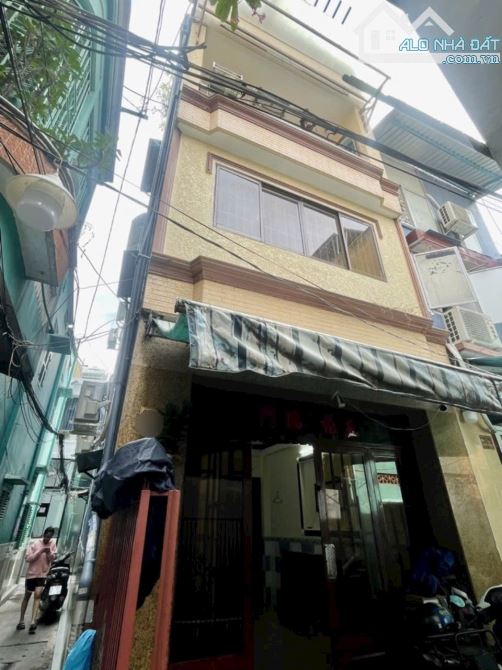 NGAY TRUNG TÂM QUẬN 3 VÕ VĂN TẦN 43M2, 4 TẦNG, 2 MẶT HẺM, NGANG 3.6M, 5PN CHỈ 8 Tỷ hơn