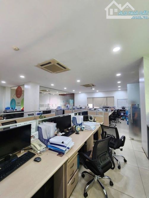 BÁN TOÀ NHÀ MẶT PHỐ THỌ THÁP, CẦU GIẤY - 208M² x 7T THANG MÁY CÓ HẦM - MT 15M - GIÁ 150 TỶ