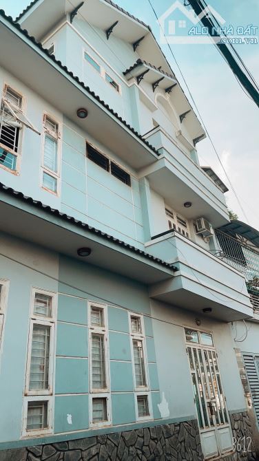 Đoạn đẹp nhất cung đường Nguyễn Ảnh Thủ - HXH 10m - căn góc 2 mt - 7 phòng ngủ - 1
