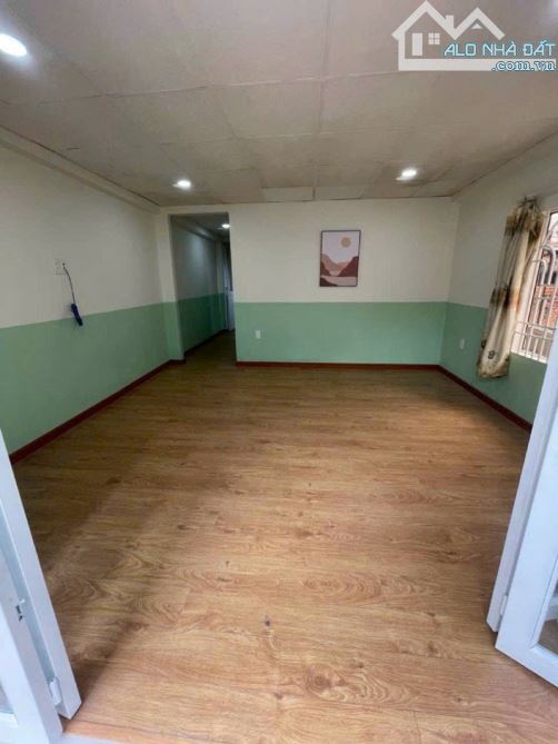 NHÀ 70M2 TRUNG TÂM Q.8, 3 PN, GẦN CẦU NGUYỄN TRI PHƯƠNG, NGANG 5M, SHR - 1