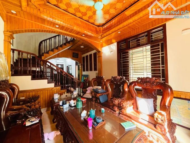MẶT NGÕ TRÍCH SÀI - 119M - 18 TỶ - TRUNG TÂM TÂY HỒ LỘNG GIÓ - KINH DOANH SIÊU ĐỈNH - 3 TH - 1