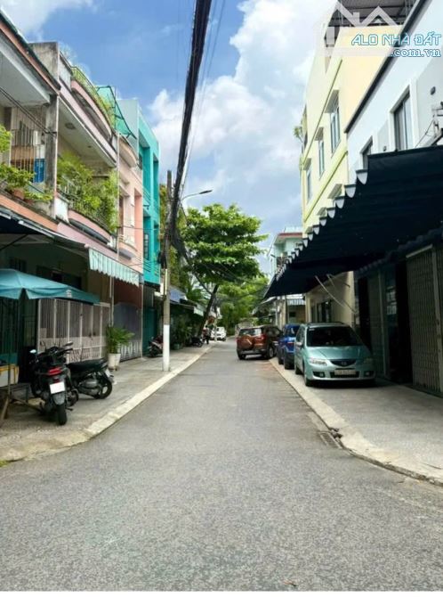 Nhà 2 tầng kiệt oto Nguyễn Tri Phương . DT:65m , ngang 4m8 . Giá : 4tỷ680 TL - 1