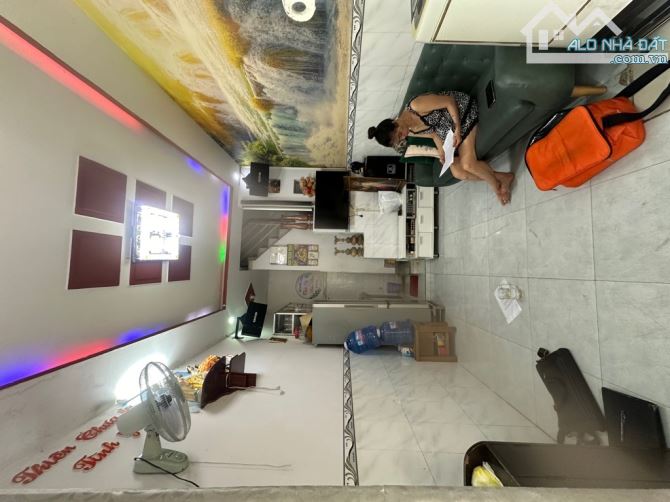 ☎️ NHÀ ĐẸP 3 TẦNG - GIÁP TÂN PHÚ - GẦN LÊ THÚC HOẠCH - 21M2- CHỈ 2.1 TỶ - 1