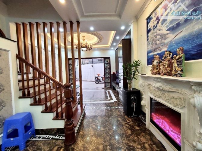 BÁN NHÀ HUỲNH THÚC KHÁNG ĐỐNG ĐA- PHÂN LÔ ÔTÔ TRÁNH VỈA HÈ KD ĐỈNH– 57M/4T/GIÁ 22 TỶ - 1