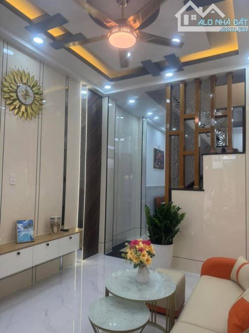 BÁN NGÔI NHÀ XINH PHÙ HỢP GIA ĐÌNH 2 CON, 2 TẦNG, 2PN, QUANG TRUNG P10 GV, CHỈ 3 TỶ XÍU - 1
