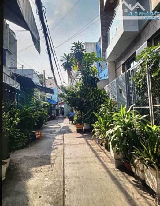 3,2 tỷ, bán nhà Quận 6, Cư xá Phý Lâm A, 26m2, 3 tầng, 2 PN, Sổ hồng riêng - 1
