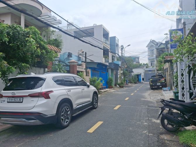 BÁN NHÀ MẶT TIỀN KINH DOANH NGAY TAM PHÚ THỦ ĐỨC , HXT, 2 TẦNG , DT 78M2 , 7.5 TỶ . - 1