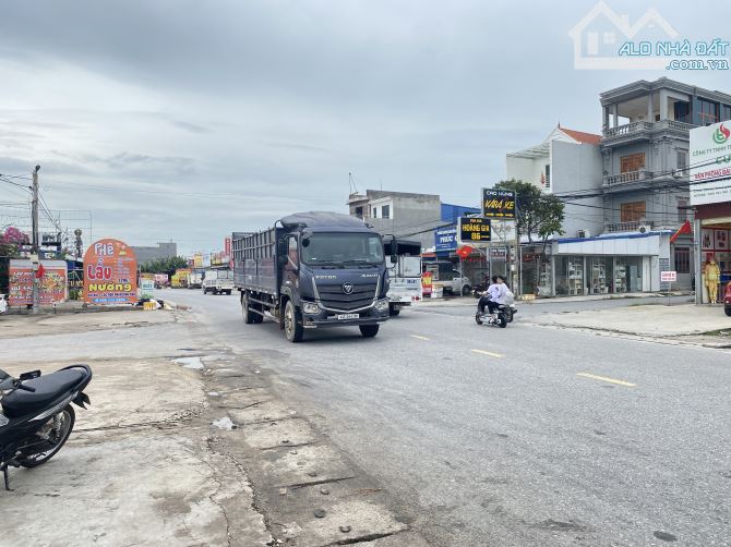 E triệu chuyên nhà đất ven các khu công nghiệp - 1