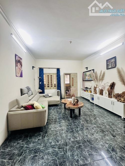 SIÊU HIẾM PHÂN LÔ HOÀNG QUỐC VIỆT CẦU GIẤY 65m2 x 5T,Mt 4.5m GIÁ21.6 TỶ Ô TÔ VÀO NHÀ THÔNG - 1