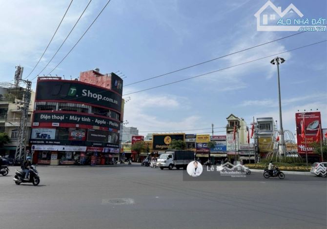 NGAY NGÃ TƯ CHỢ PHI TRƯỜNG TRƯƠNG CÔNG ĐỊNH NHÀ 4 TẦNG VUÔNG VỨC CHỈ 12.7 TỶ - 1