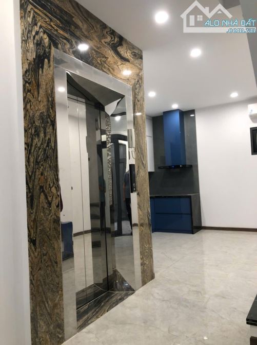 Cần Bán Gấp Nhà Phố Trạm, Long Biên, 50m2, 5 Tầng Thang Máy, Gần Ôtô, Giá Đầu Tư 12 Tỷ - 1