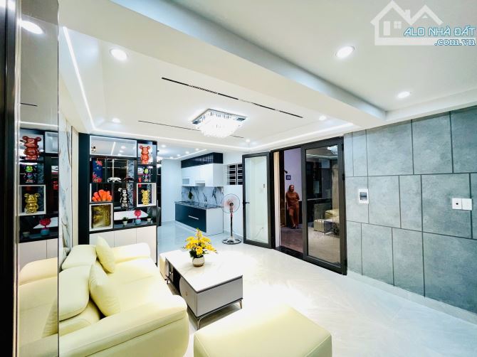 Bán căn 3 tầng mặt ngõ tuyến 2 Tô Hiệu, Lê Chân. - 1