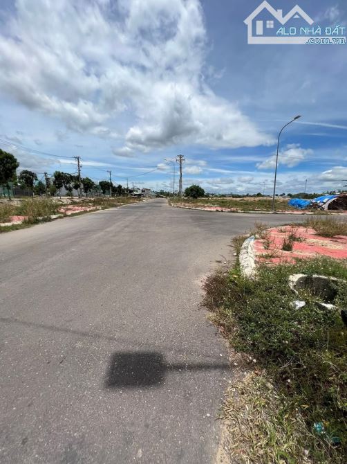 🏡 Bán lô đất mặt tiền kề góc – gần chợ Dinh, đường Nguyễn Diêu, Quy Nhơn - 1