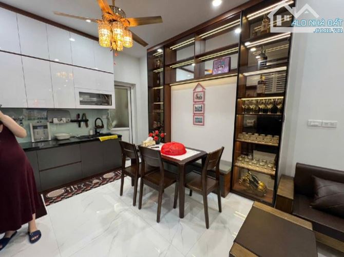 Bán nhà 69m2 4 tầng gần Vinhomes Hàm Nghi - MT 4.1m 2 thoáng  - ô tô - giá chỉ 19 tỷ - 1