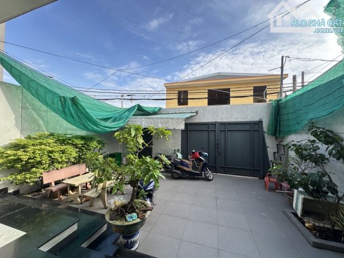 🔥 Biệt Thự 3 tầng 160m2 mặt tiền đường Xuân Thới Thượng 23  Hóc Môn.Dt8*20💰 Giá 7,350tỷ - 1