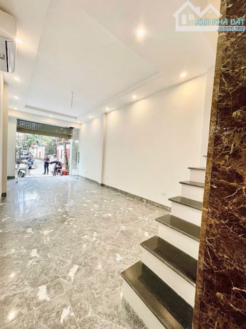 💥👍PHÂN LÔ Ô TÔ - THANG MÁY - 6 NGỦ -  55m *5 TẦNG - 1