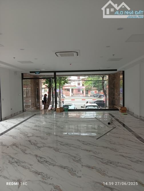 Bán Toà Nhà Mặt Phố Hồ Tùng Mậu 180M-8 tầng-mặt tiền 8M - 1