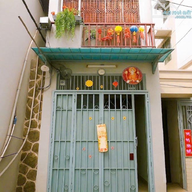 Bán nhà hẻm Nguyễn Thượng Hiền - Quận 3 - 2.5 x 9.8 m - 3 Tầng - Giá 4.5 tỷ - 1