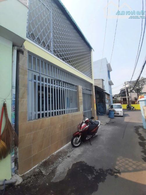4.7 TỶ- BÁN NHÀ 2 TẦNG ,66m2- (5.5x12m)hẽm oto đường tô ngọc vân , p. tam bình .thủ đức - 1