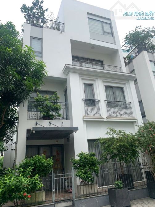 BIỆT THỰ KĐT THE MANOR NGUYỄN XIỂN 160M 4 TẦNG FULL NỘI THẤT ĐẸP LONG LANH - 63,5 TỶ - 1