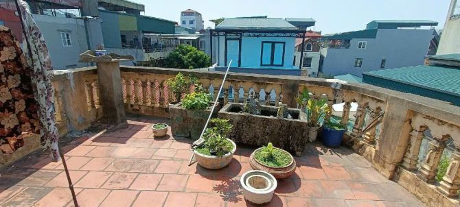 NHÀ DÂN QUỲNH ĐÔ 30M2, MẶT TIỀN Ô TÔ, 3 TẦNG CHỈ VỚI 3.x TỶ TIỂU HỌC - 1