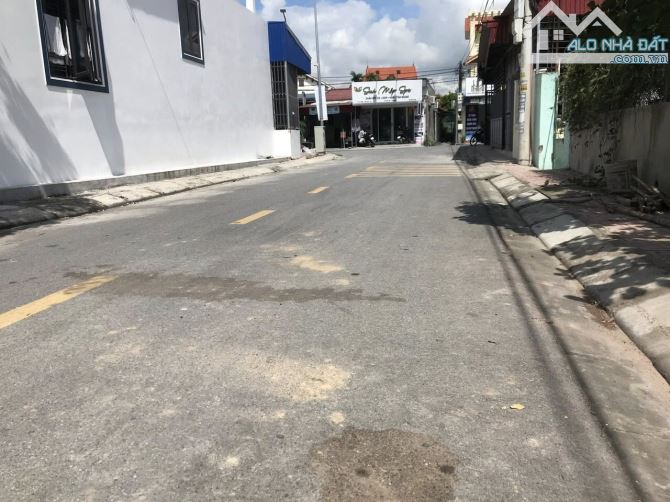 Chuyển nhượng lô đất 107m2 ngang 7m ngay sát nhà ga cao tốc Đại Đồng Kiến Thụy Hải Phòng - 1