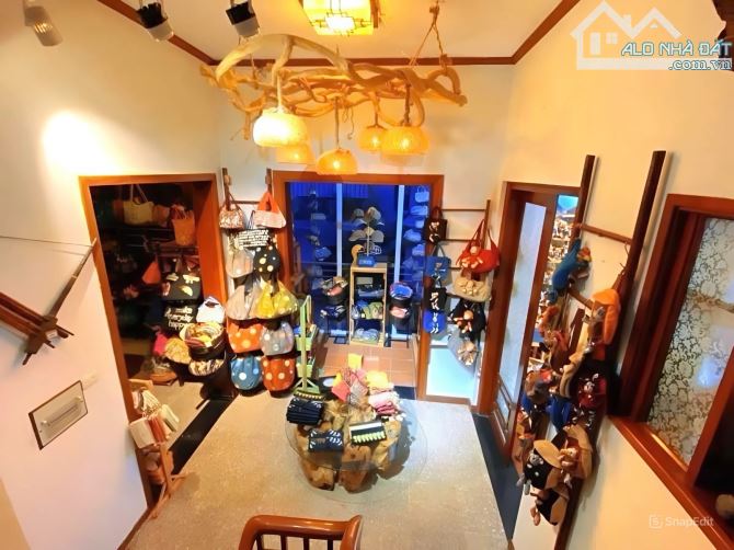 VIP!Bán biệt thự,liền kề-Giảng Võ-Ba Đình-đất vua-lô góc-ôtô tránh-145m-5 tầng-mặt tiền 9m - 1