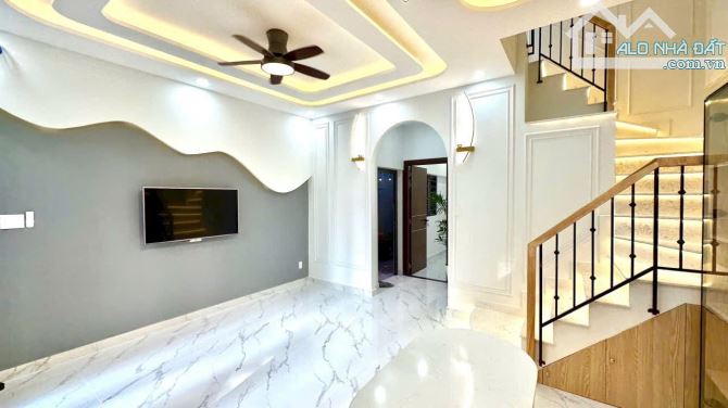 NHÀ MỚI Ở NGAY-XE HƠI NGỦ TRONG NHÀ-CÁCH MT HỒNG BÀNG 50M, SÁT Q.5, CHỈ 6.9 TỶ - 1