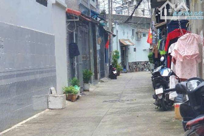 Bán nhà hẻm xe hơi, Dương Thị Mười, Quận 12, 53 m² (6m x 9m), nhà đẹp - Giá 7.5 tỷ TL - 1