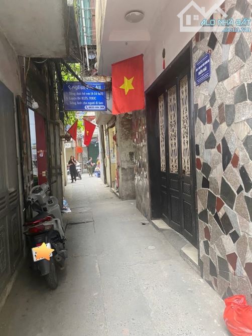 BÁN NHÀ VÕ THỊ SÁU- 33mx3TẦNG- NGÕ BA GÁC THÔNG, MẶT TIẾN LỚN- TC 6.TỶ CTL - 1