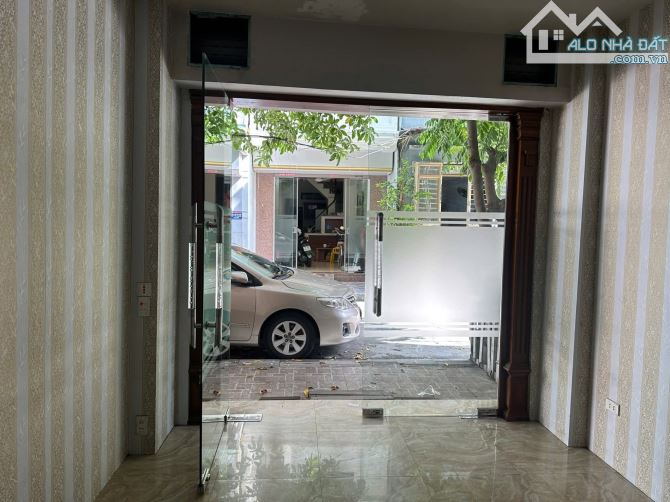 🏠🏠🏠Chào bán nhà 4 tầng Trại Chuối ôtô đỗ cửa giá 3,5 tỷ - 1