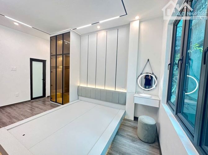 HOÀNG HOA THÁM – 25/28M² – 4 TẦNG – MT 3.4M – 6.48 TỶ - 1
