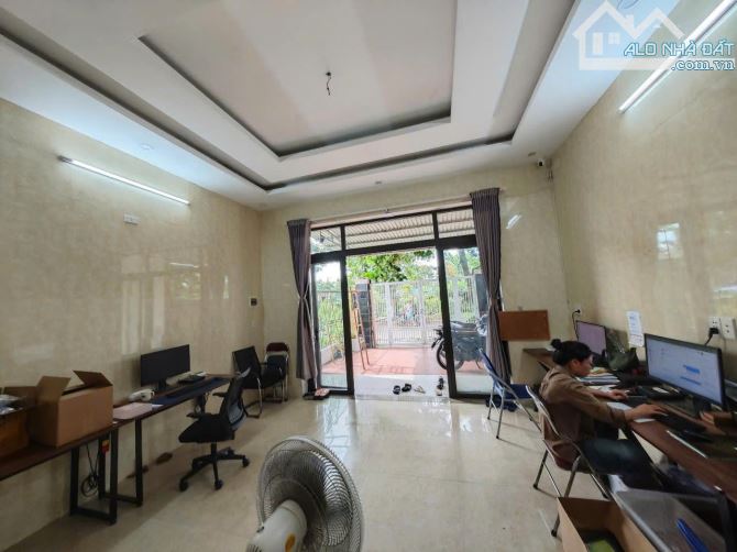 BÁN NHÀ 2 TẦNG ĐƯỜNG LÊ THỊ RIÊNG - THIÊT KẾ THOÁNG - RỘNG RÃI - 1