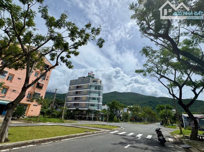Bán lô góc 2MT đường Nguyễn Lâm giao Nguyễn Trực 118m2 (6,5x20) - Gần Biển - 1