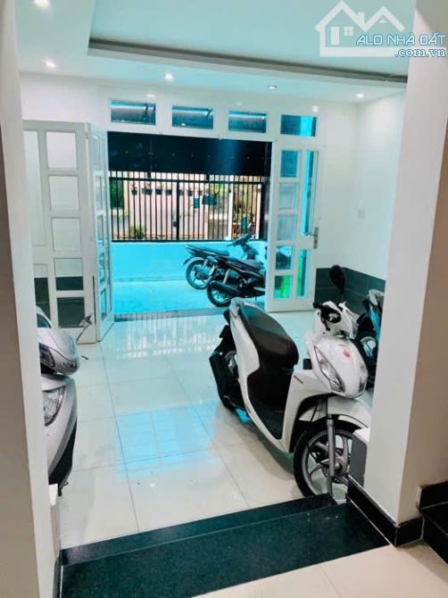 BÁN GẤP CHDV, PHƯỜNG 24, BÌNH THẠNH, 4 TẦNG BTCT, 12 PHÒNG,CHỈ NHỈN 12TY. - 1