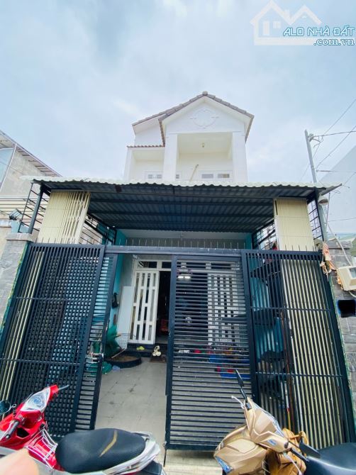Bán nhà riêng HXH tại Nguyễn Bình, Nhà Bè, chỉ nhích 5 tỷ, DT đất gần 100 m2, 2 tầng BTCT - 1