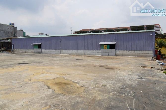 *Cho thuê đất*1800m2 gần Q.L 1A, Phường Linh Trung, Quận Thủ Đức - 1