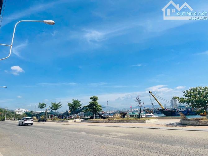 Bán đất TĐC HÒN RỚ 1 đường Nguyễn Văn Linh - 1
